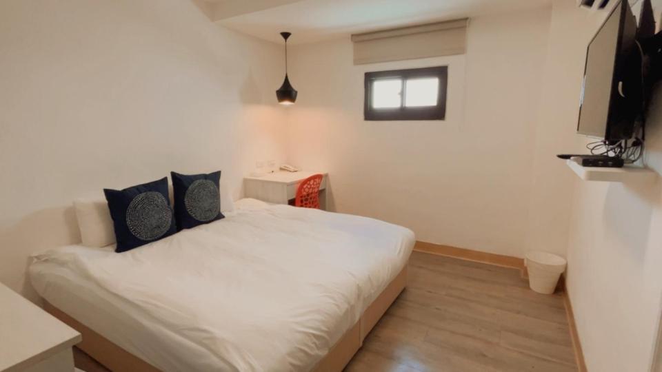 Hotel Huru House Taichung Exterior foto